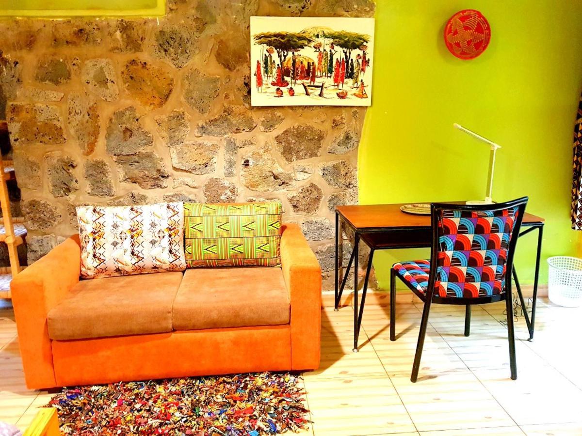 Yambi Guesthouse Кигали Екстериор снимка