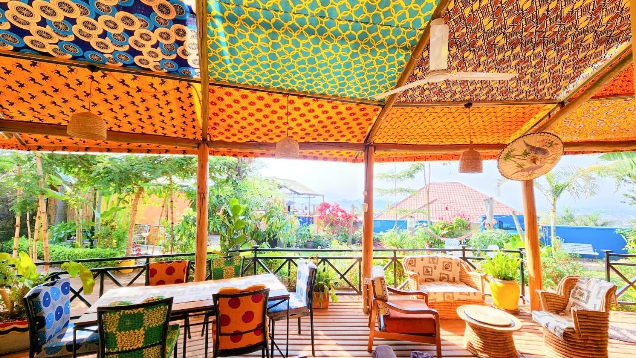 Yambi Guesthouse Кигали Екстериор снимка